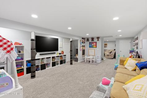 8 Arboretum Drive Jackson NJ 08527