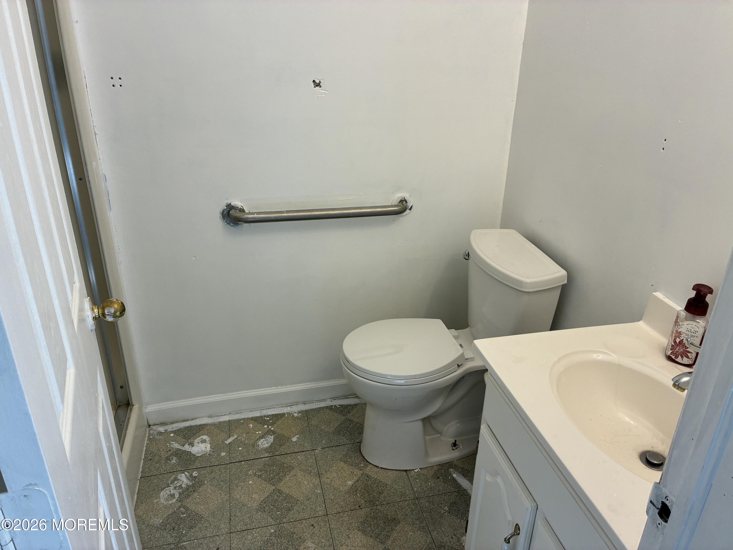 15 Allston Road Kendall Park NJ 08824