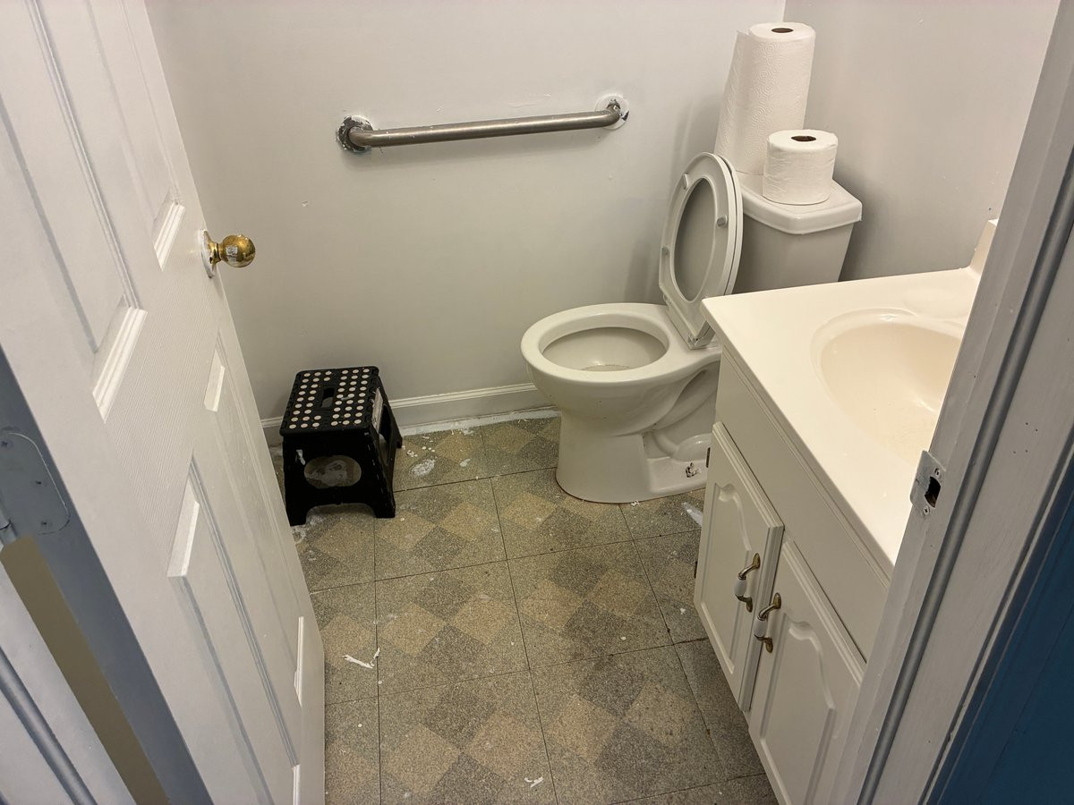 15 Allston Road Kendall Park NJ 08824