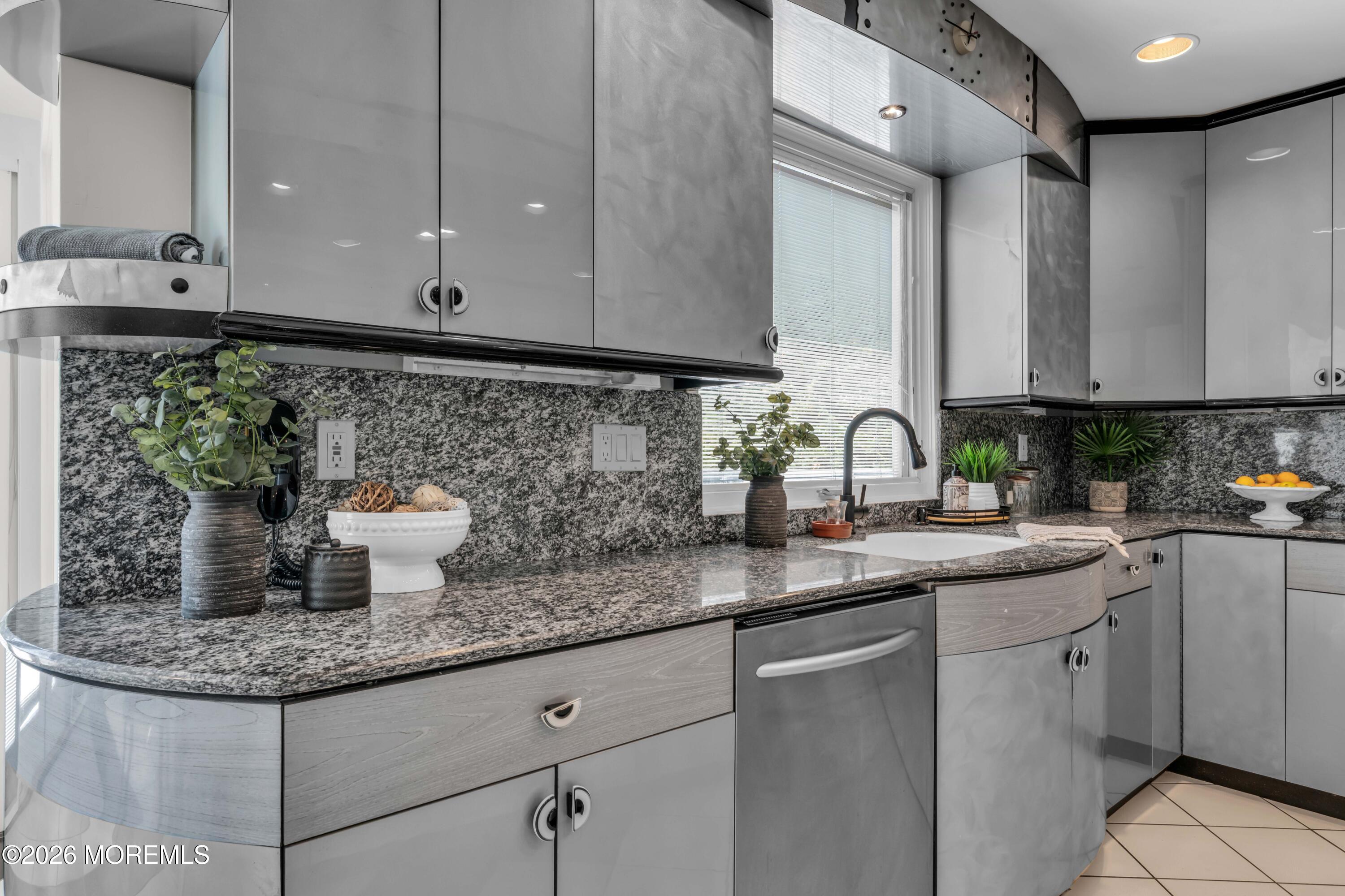 19 Dartmoor Drive Manalapan NJ 07726