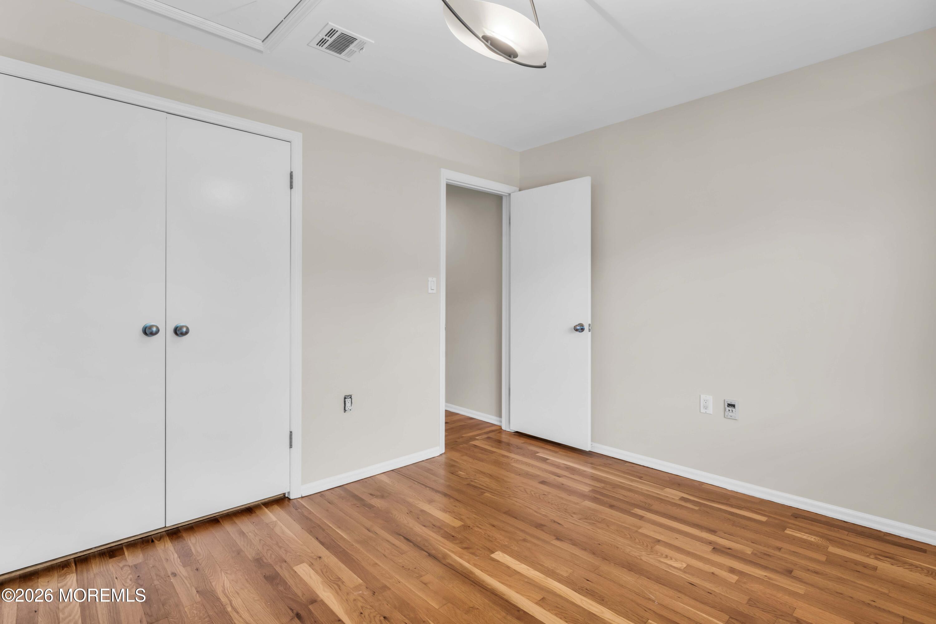 19 Dartmoor Drive Manalapan NJ 07726
