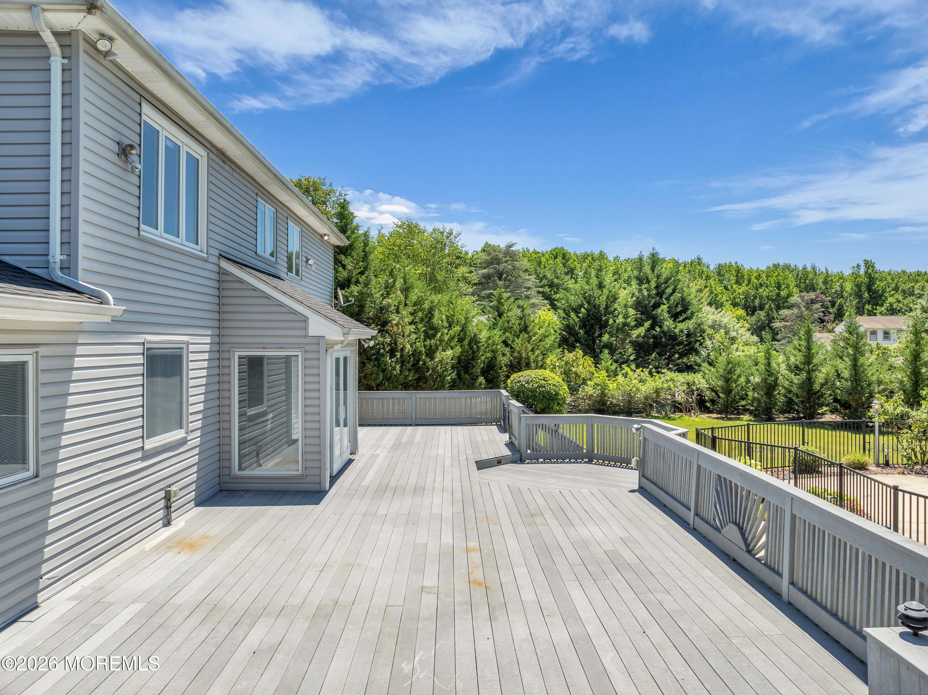 19 Dartmoor Drive Manalapan NJ 07726
