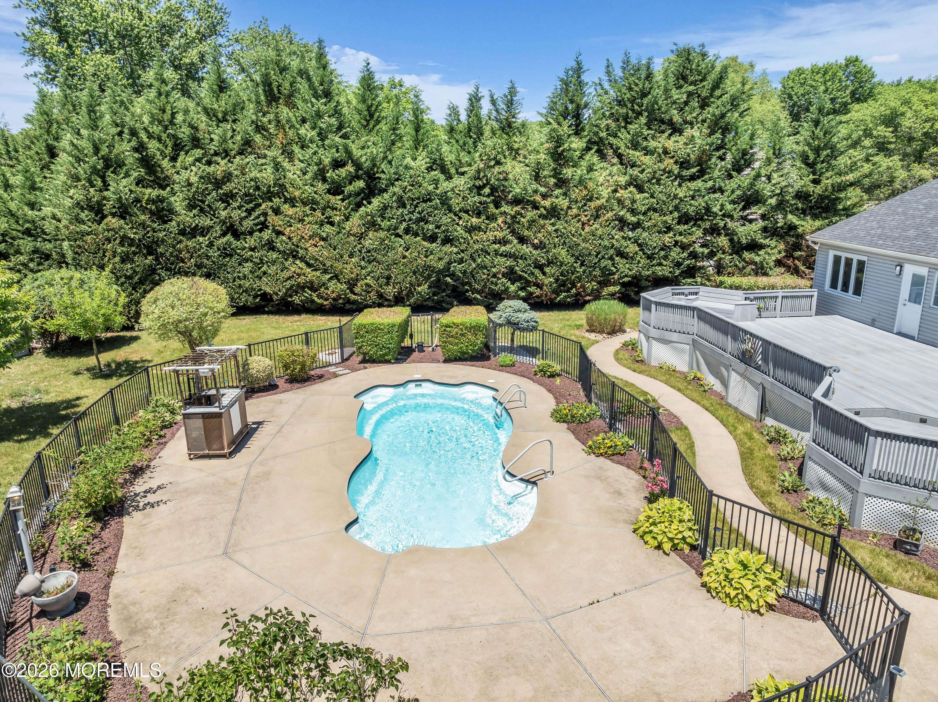 19 Dartmoor Drive Manalapan NJ 07726