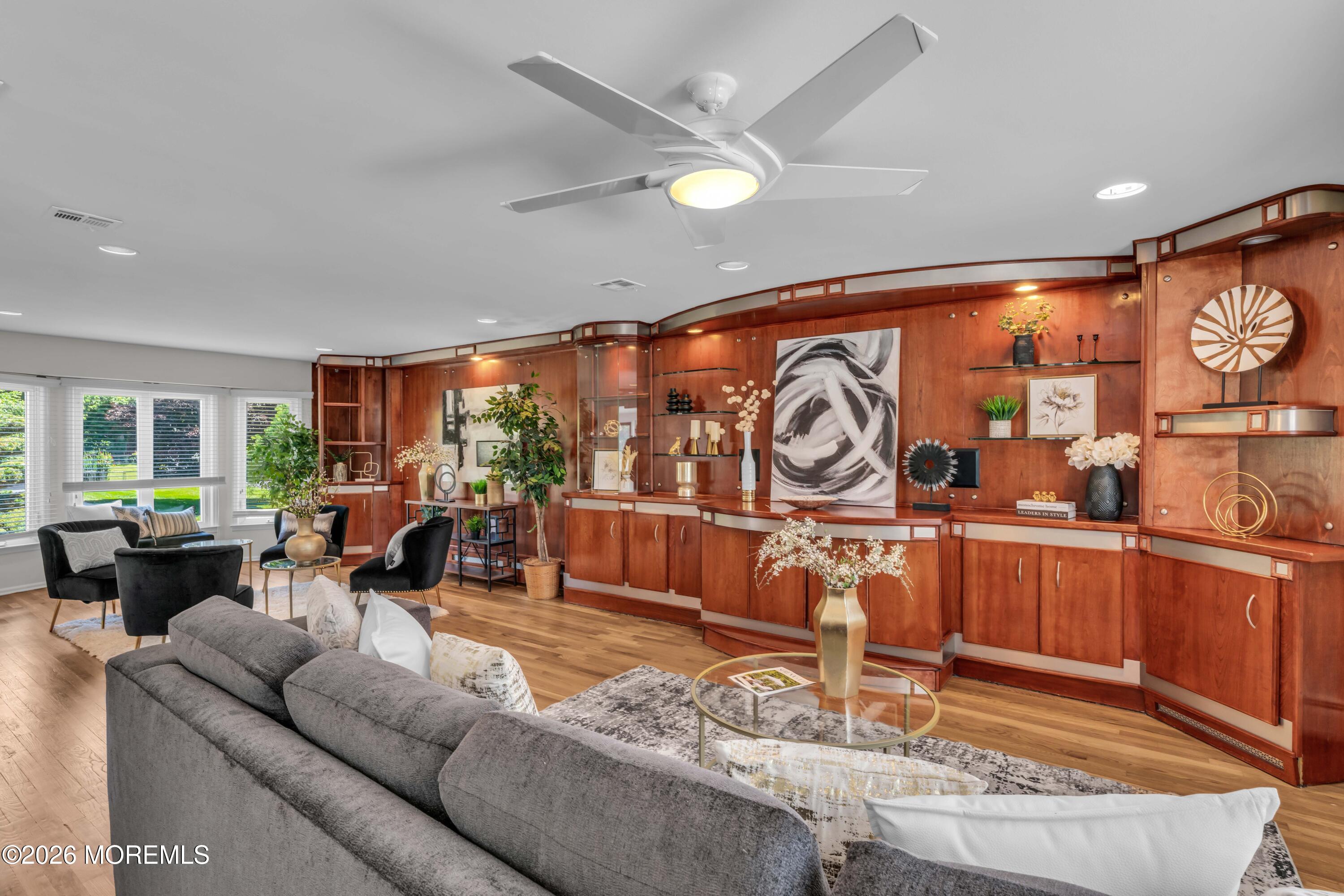 19 Dartmoor Drive Manalapan NJ 07726
