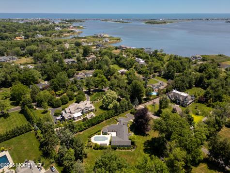 17 Sailers Way Rumson NJ 07760
