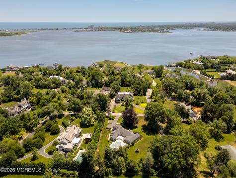 17 Sailers Way Rumson NJ 07760