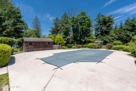 17 Sailers Way Rumson NJ 07760