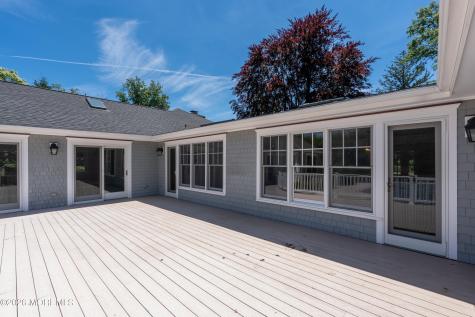 17 Sailers Way Rumson NJ 07760