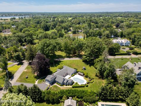 17 Sailers Way Rumson NJ 07760