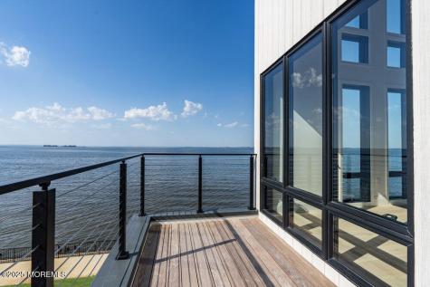 4 Brant Drive Atlantic Highlands NJ 07716