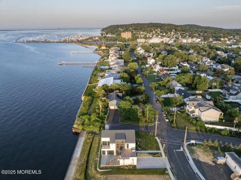4 Brant Drive Atlantic Highlands NJ 07716