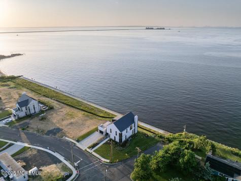 4 Brant Drive Atlantic Highlands NJ 07716