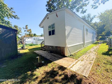 18 Alexander Avenue Jackson NJ 08527