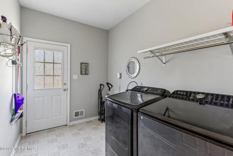 4 Alyssa Rose Lane Jackson NJ 08527