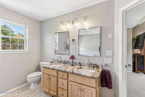 4 Alyssa Rose Lane Jackson NJ 08527