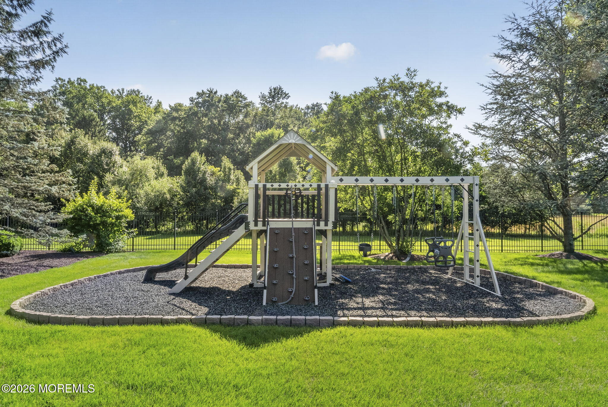 7 Ephraim Road Millstone NJ 08510