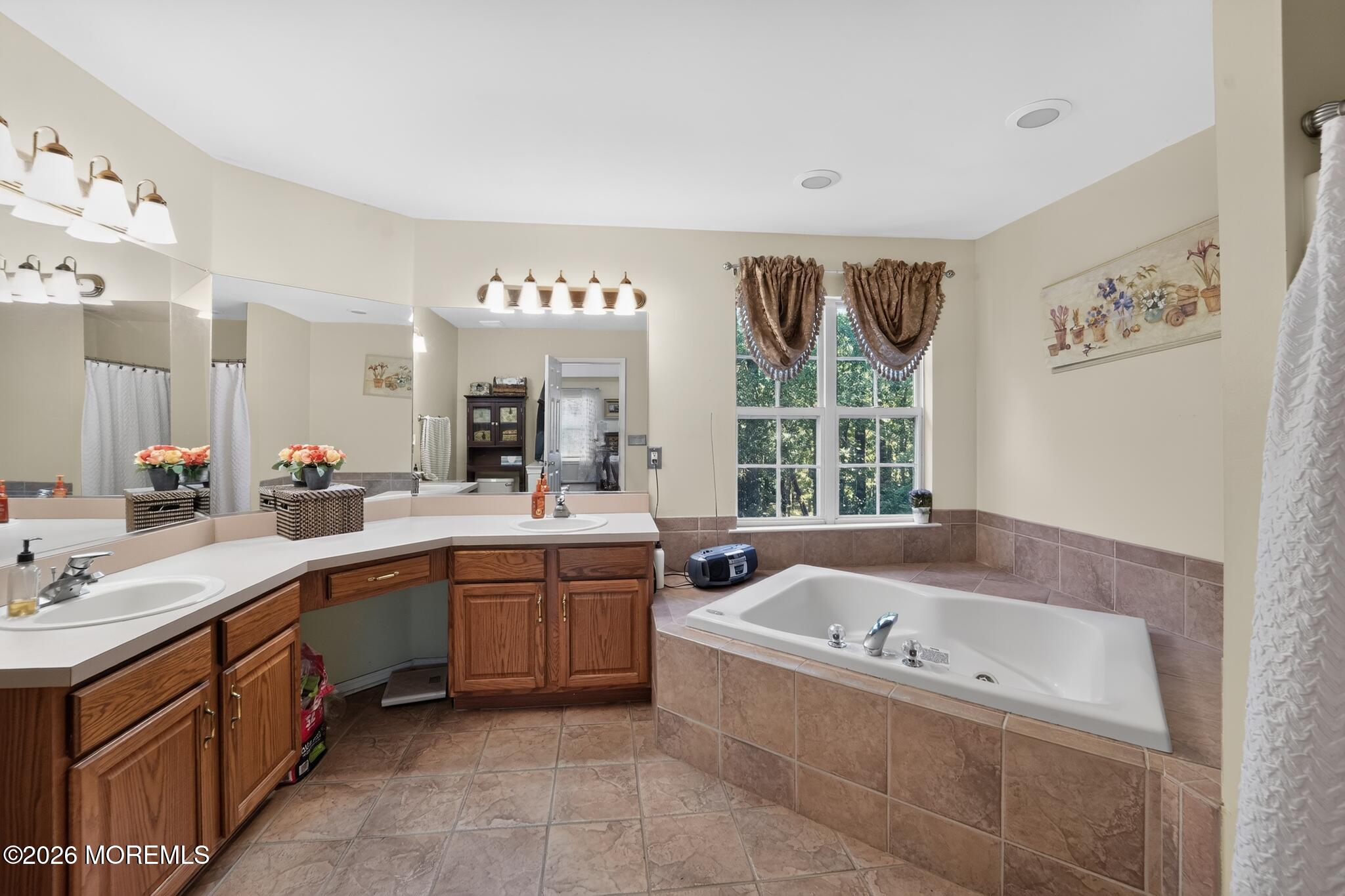 101 Cardinal Drive Jackson NJ 08527