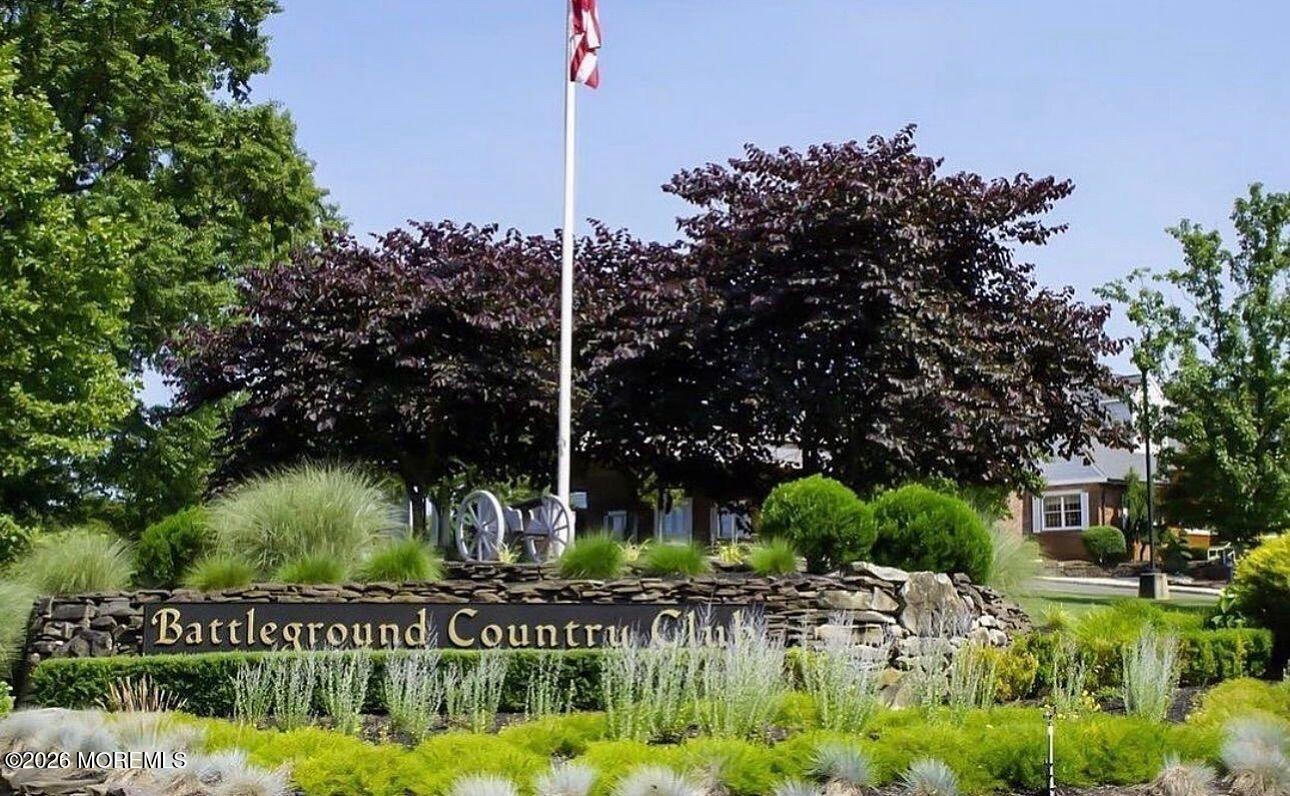 64 Monkton Road Manalapan NJ 07726