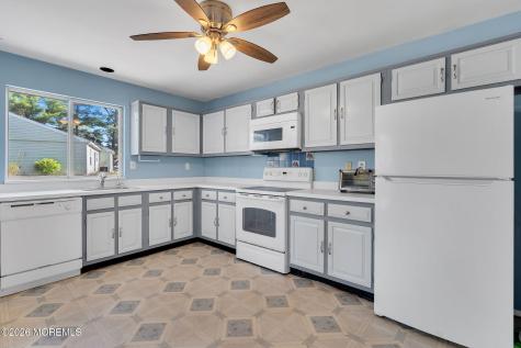 549A Mayfair Road Manchester NJ 08759