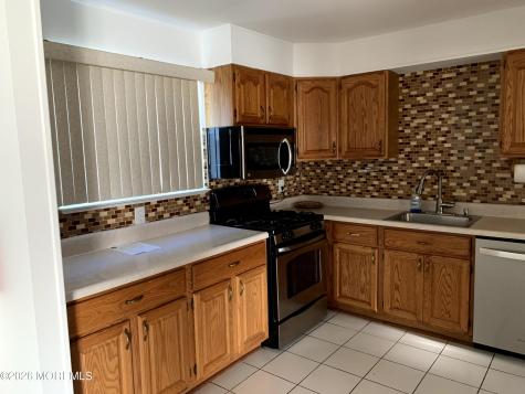 547 Rhode Island Avenue Brick NJ 08724