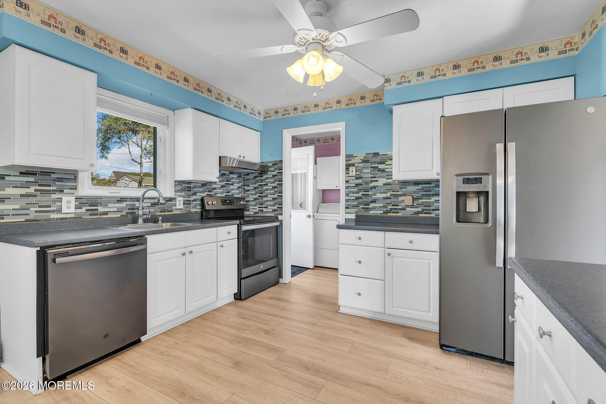 1228 Spray Avenue Beachwood NJ 08722
