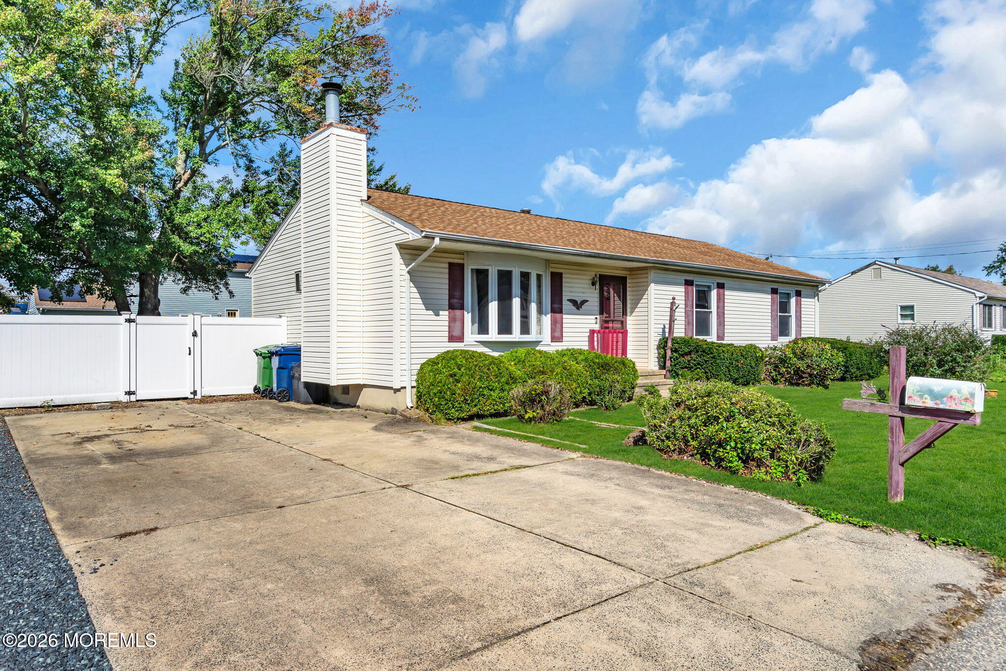 1228 Spray Avenue Beachwood NJ 08722