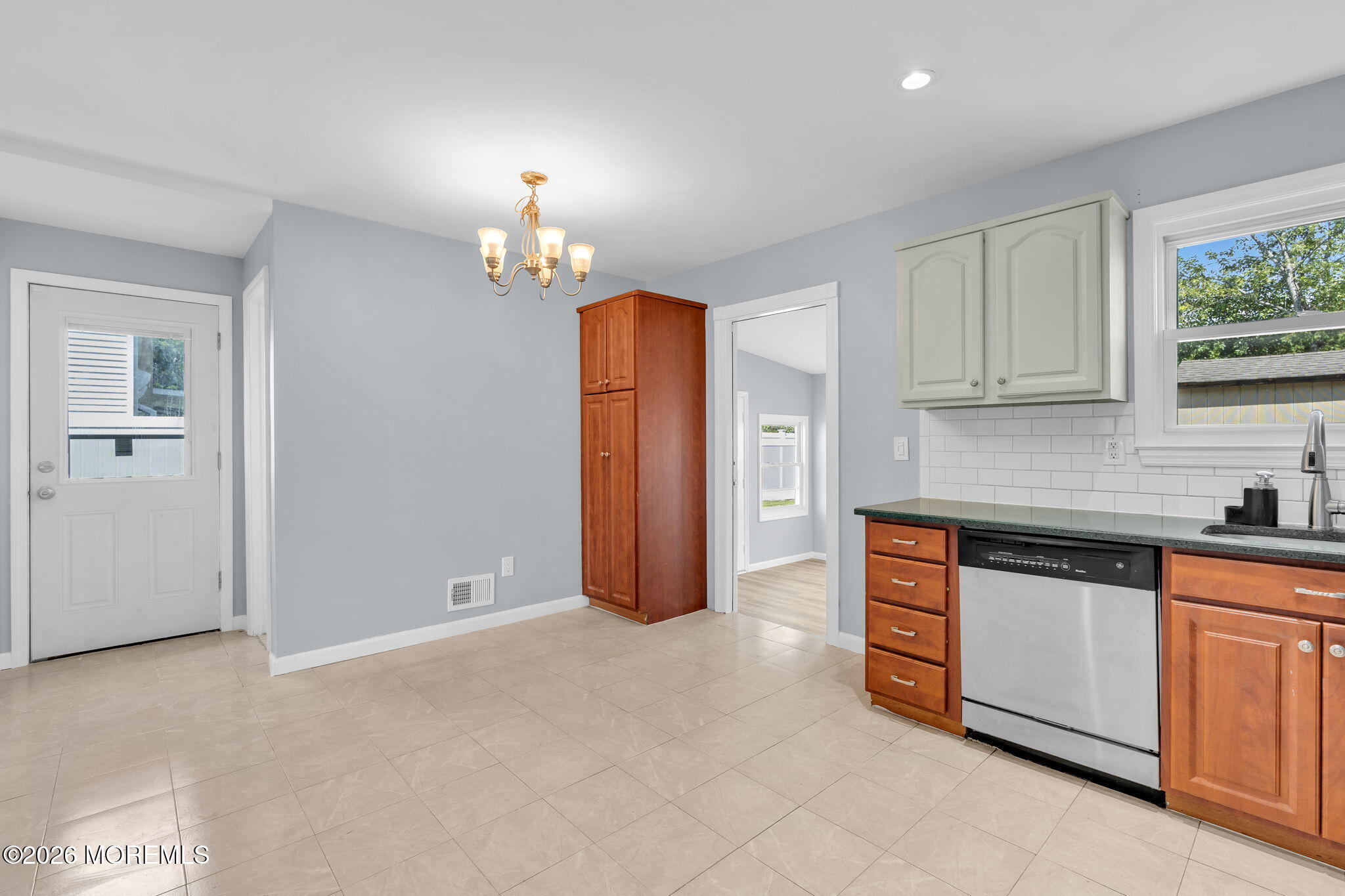 819 Laurel Street Lakehurst NJ 08733