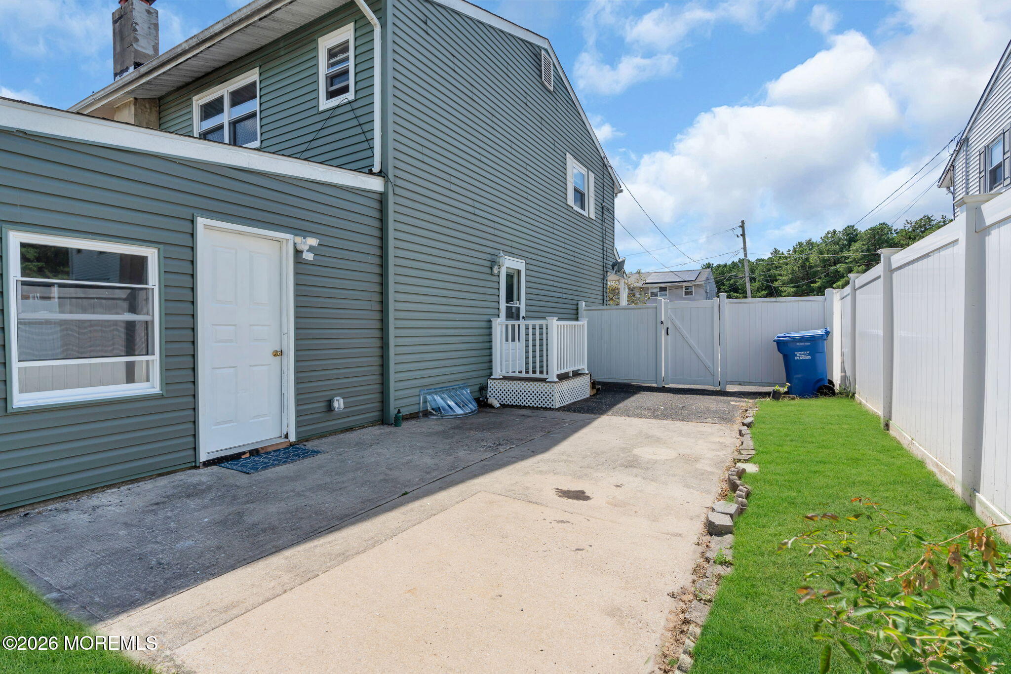 819 Laurel Street Lakehurst NJ 08733