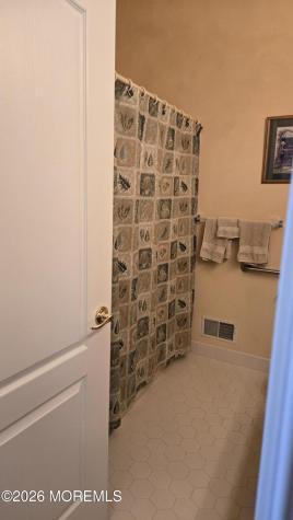 33 Greenways Lane Lakewood NJ 08701