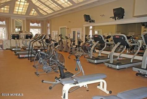 33 Greenways Lane Lakewood NJ 08701