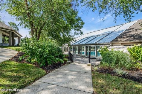 33 Greenways Lane Lakewood NJ 08701