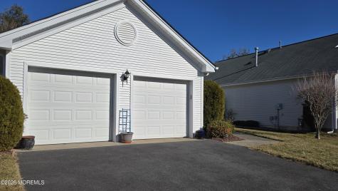 33 Greenways Lane Lakewood NJ 08701