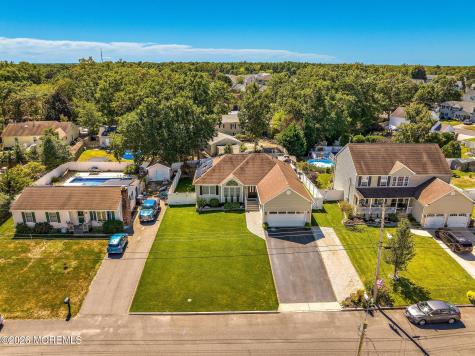 117 Bowline Road Manahawkin NJ 08050