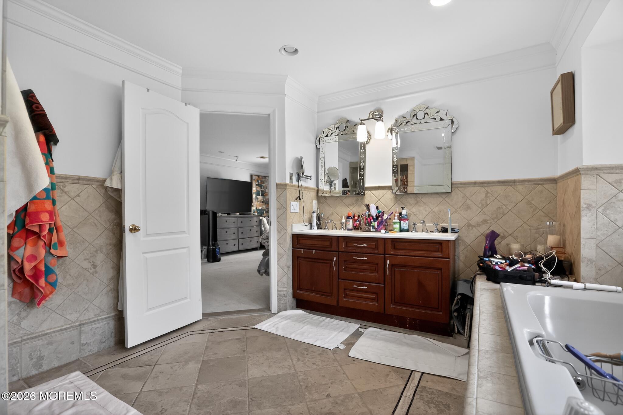 30 Tobi Court Freehold NJ 07728