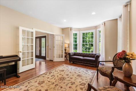 7 Highpoint Road Holmdel NJ 07733