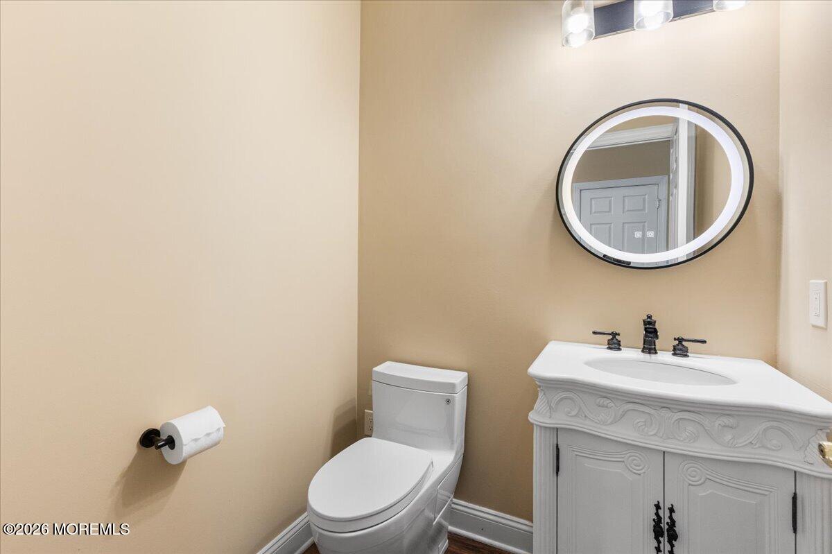 7 Highpoint Road Holmdel NJ 07733