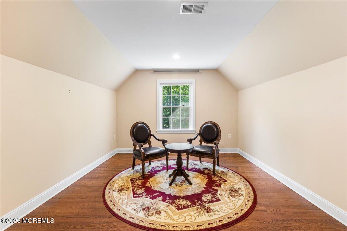 7 Highpoint Road Holmdel NJ 07733