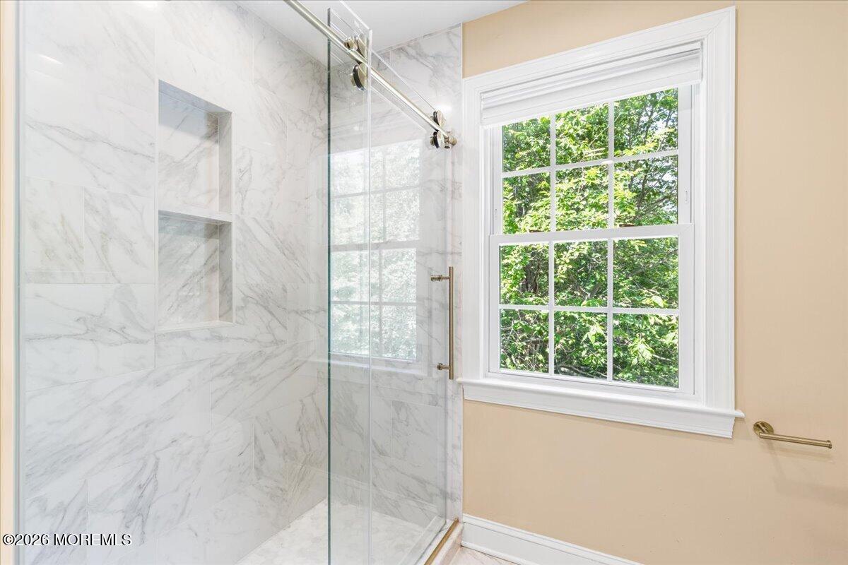 7 Highpoint Road Holmdel NJ 07733