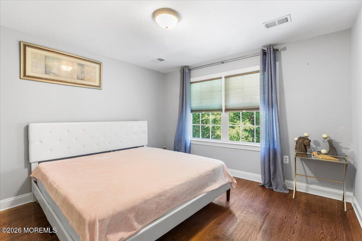 7 Highpoint Road Holmdel NJ 07733