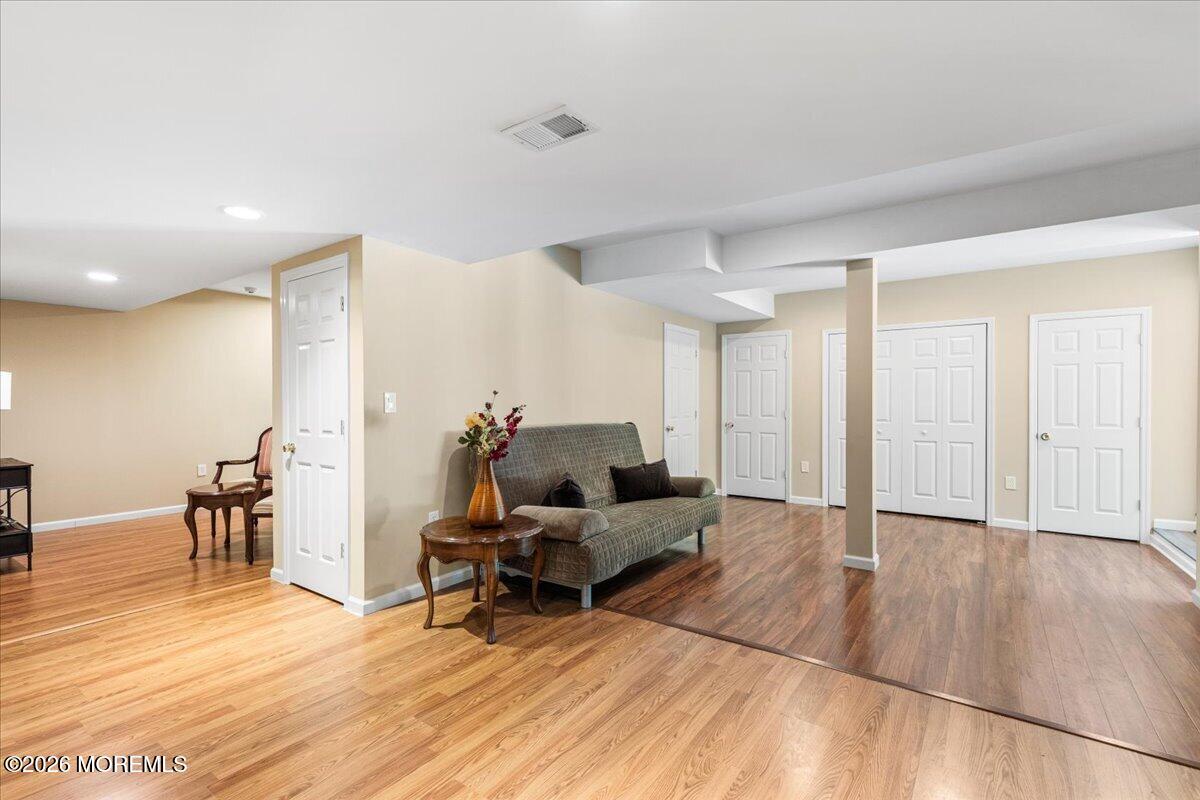 7 Highpoint Road Holmdel NJ 07733