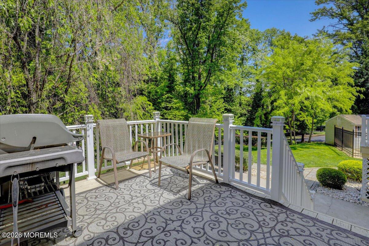 7 Highpoint Road Holmdel NJ 07733