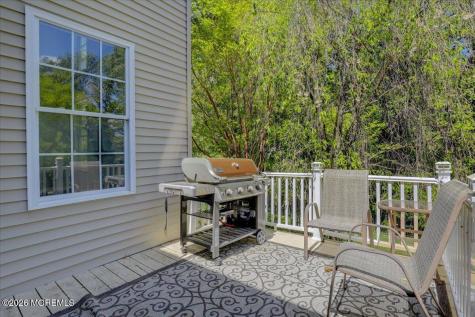 7 Highpoint Road Holmdel NJ 07733