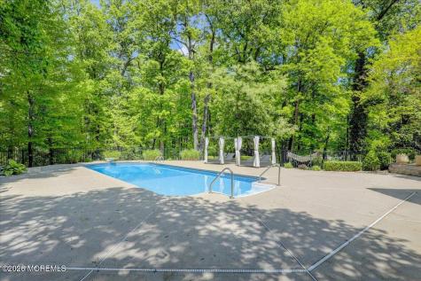 7 Highpoint Road Holmdel NJ 07733