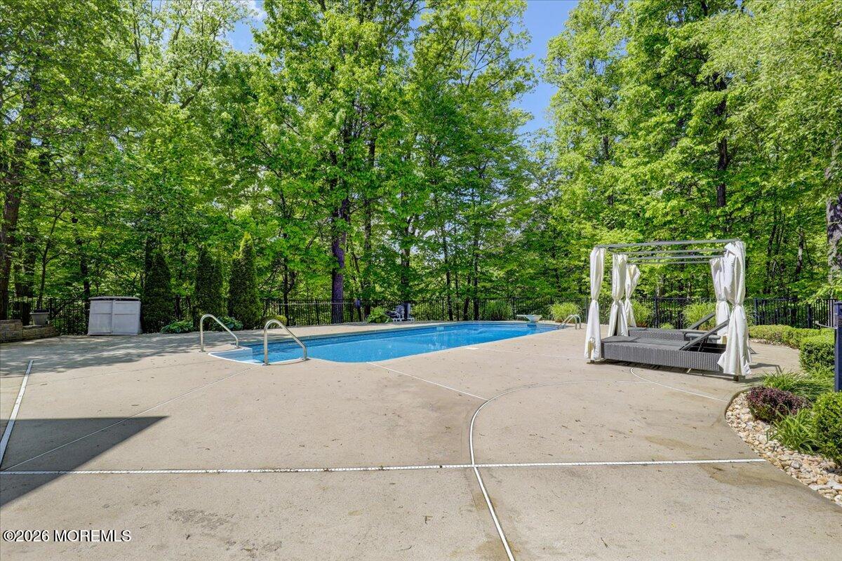 7 Highpoint Road Holmdel NJ 07733