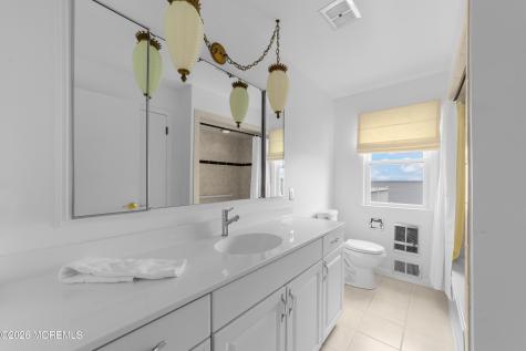 14 Harbor View Drive Atlantic Highlands NJ 07716