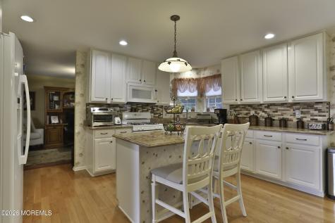 486 Mermaid Drive Manahawkin NJ 08050