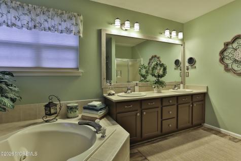 486 Mermaid Drive Manahawkin NJ 08050