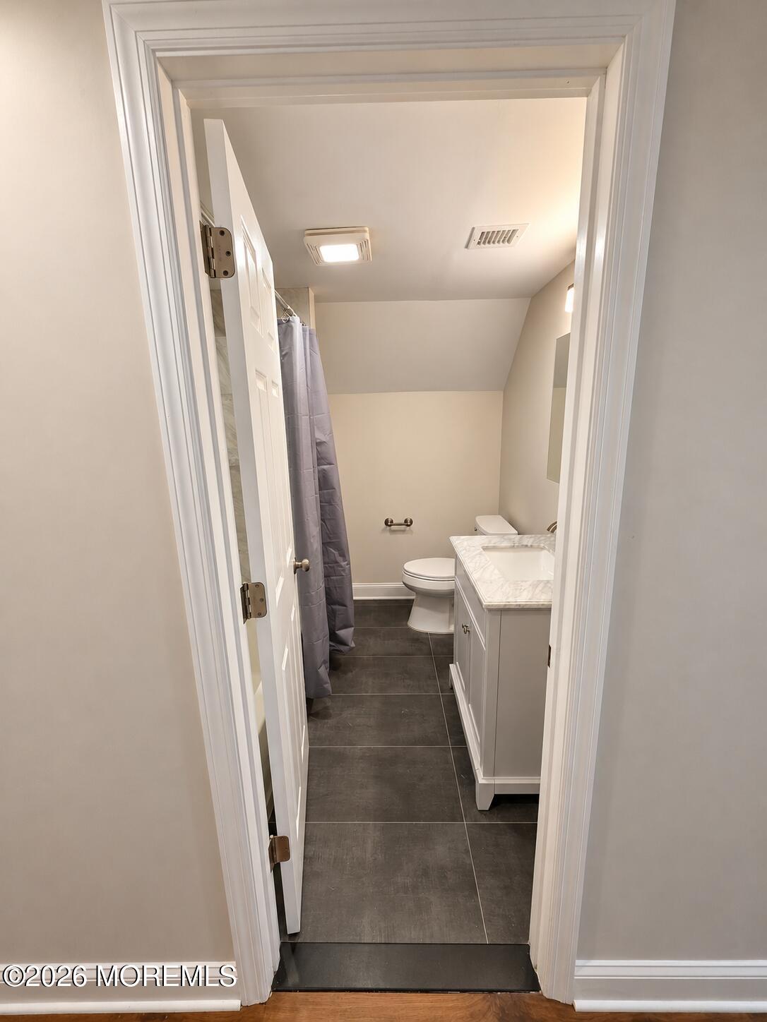 122 Oakwood Place Forked River NJ 08731