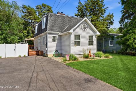 1437 Jay Street Forked River NJ 08731
