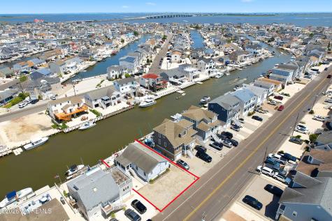 1366 Paul Boulevard Beach Haven West NJ 08050